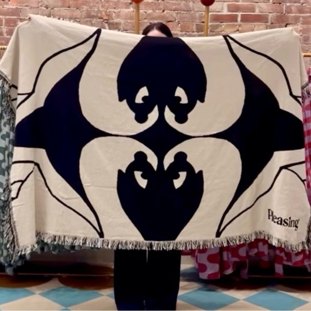 Harry Styles Pleasing Swan Blanket